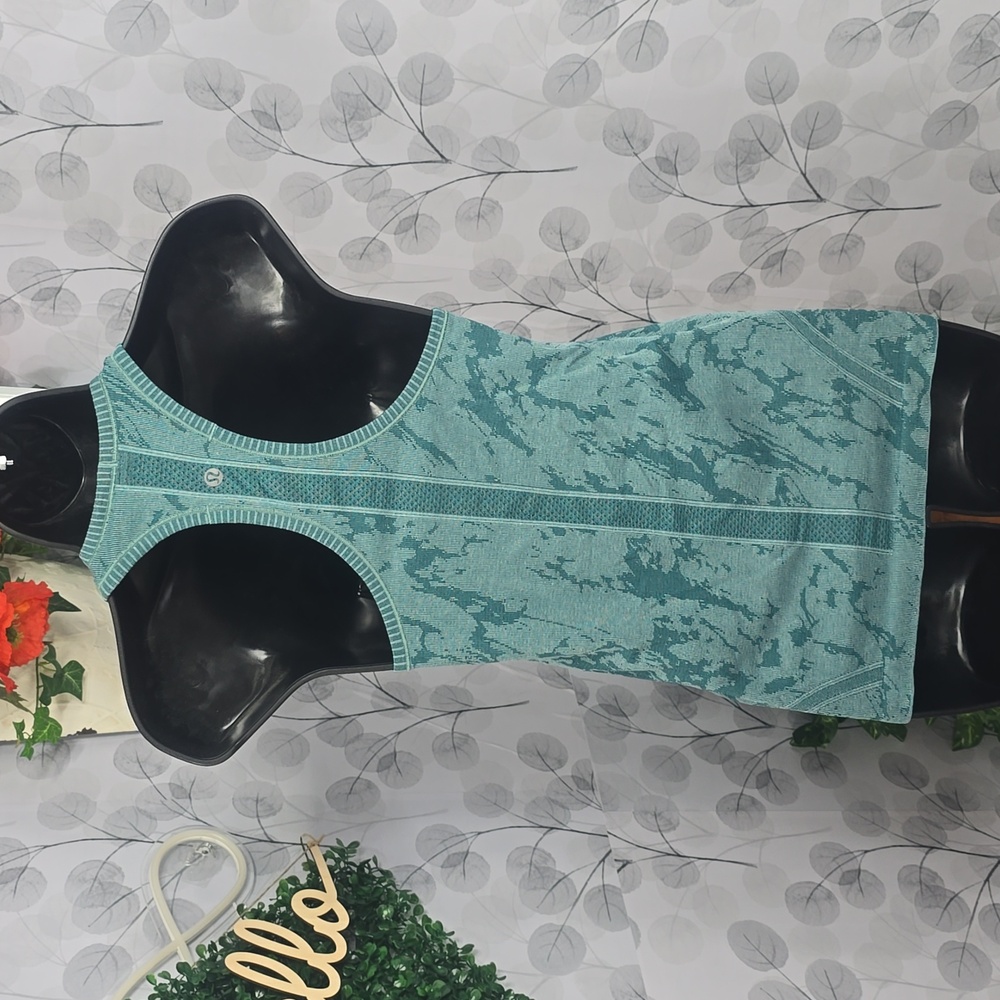 Lululemon Swiftly Tech Tank - Picture 4 of 6